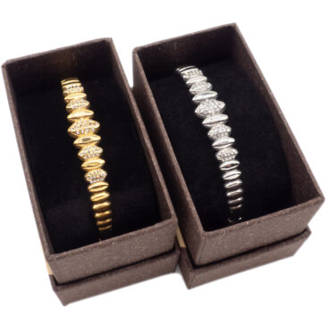 Bracciale rigido in acciaio con strass