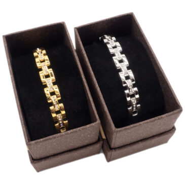 Bracciale rigido in acciaio con catena