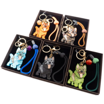 Portachiavi con cagnolino e laccetto colorato assortito