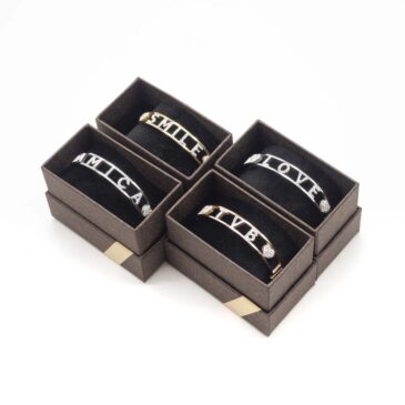 set bracciali art. 13237229327