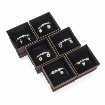 Set Bracciali art. 13406128708 15 Set Bracciali art. 13406128708 Set Bracciali art. 13406128708