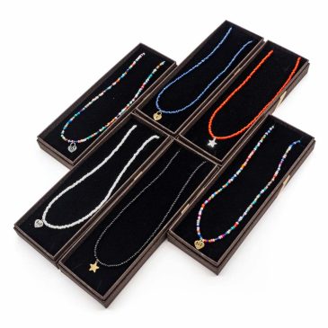 Set collana acciaio girocollo conteria mista e centrale assortiti 12 Set collana acciaio girocollo conteria mista e centrale assortiti Set collana acciaio girocollo conteria mista e centrale assortiti