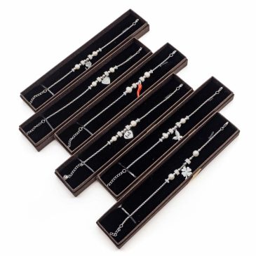 Set bracciali acciaio morbido pendente centrale 1 Set bracciali acciaio morbido pendente centrale Bracciali in catela