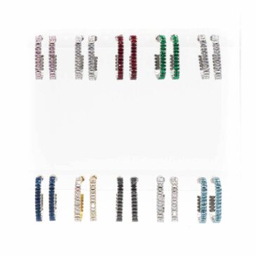 Orecchino tipo gilda con baguette colori assortiti 7 Orecchino tipo gilda con baguette colori assortiti Orecchino tipo gilda con baguette colori assortiti