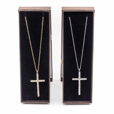 Collana girocollo catena sottile acciaio centrale croce grande 13 Collana girocollo catena sottile acciaio centrale croce grande Collana girocollo catena sottile acciaio centrale croce grande