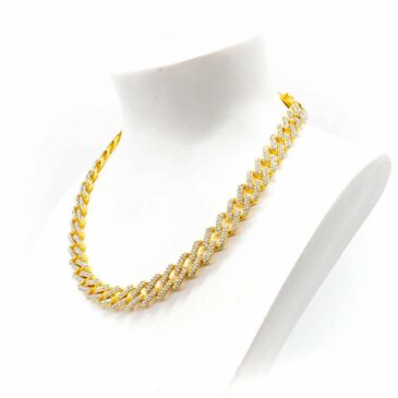 Collana girocollo catena tipo cartier doarata e argentata 1 Collana girocollo catena tipo cartier doarata e argentata Collana girocollo catena tipo cartier doarata e argentata