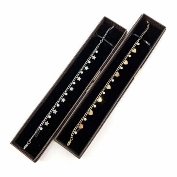 Bracciale singolo catena con pendentini oro/acciaio 21 Bracciale singolo catena con pendentini oro/acciaio Bracciale singolo catena con pendentini oro/acciaio