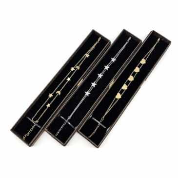 Bracciale doppio acciaio catena sottile soggetti vari oro/acciaio 13 Bracciale doppio acciaio catena sottile soggetti vari oro/acciaio Bracciale doppio acciaio catena sottile soggetti vari oro/acciaio