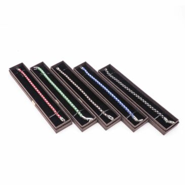 Bracciale singolo acciaio con inserto stoffa colorato 1 Bracciale singolo acciaio con inserto stoffa colorato Bracciale singolo acciaio con inserto stoffa colorato