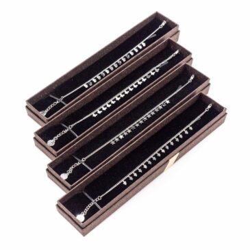 Bracciale acciaio morbido catenina con mini pendenti soggetti vari 19 Bracciale acciaio morbido catenina con mini pendenti soggetti vari Bracciale acciaio morbido catenina con mini pendenti soggetti vari