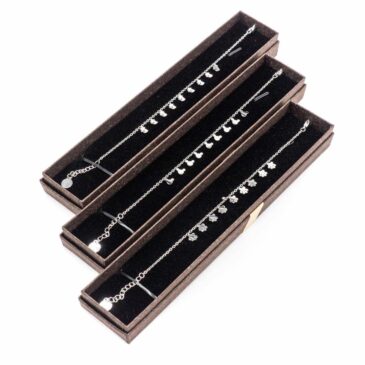 Bracciale acciaio morbido catenina con mini pendenti soggetti vari 20 Bracciale acciaio morbido catenina con mini pendenti soggetti vari Bracciale acciaio morbido catenina con mini pendenti soggetti vari