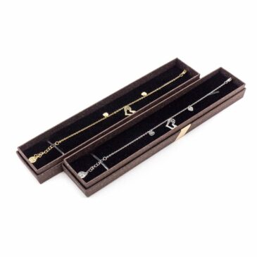 Bracciale acciaio morbido catenina con pendente cuore forato 21 Bracciale acciaio morbido catenina con pendente cuore forato Bracciale acciaio morbido catenina con pendente cuore forato