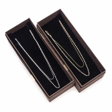 Set n° 2 collane donna in acciaio doppia catena perle 12 Set n° 2 collane donna in acciaio doppia catena perle Set n° 2 collane donna in acciaio doppia catena perle