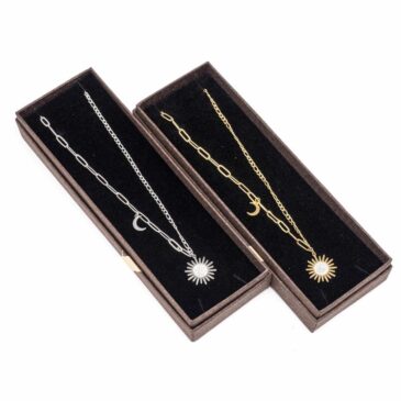 Set n° 2 collane donna in acciaio catena maglia doppia sole luna 9 Set n° 2 collane donna in acciaio catena maglia doppia sole luna Set n° 2 collane donna in acciaio catena maglia doppia sole luna
