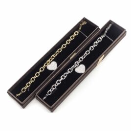 Braccaile donna in acciaio catena cuore strass pendente